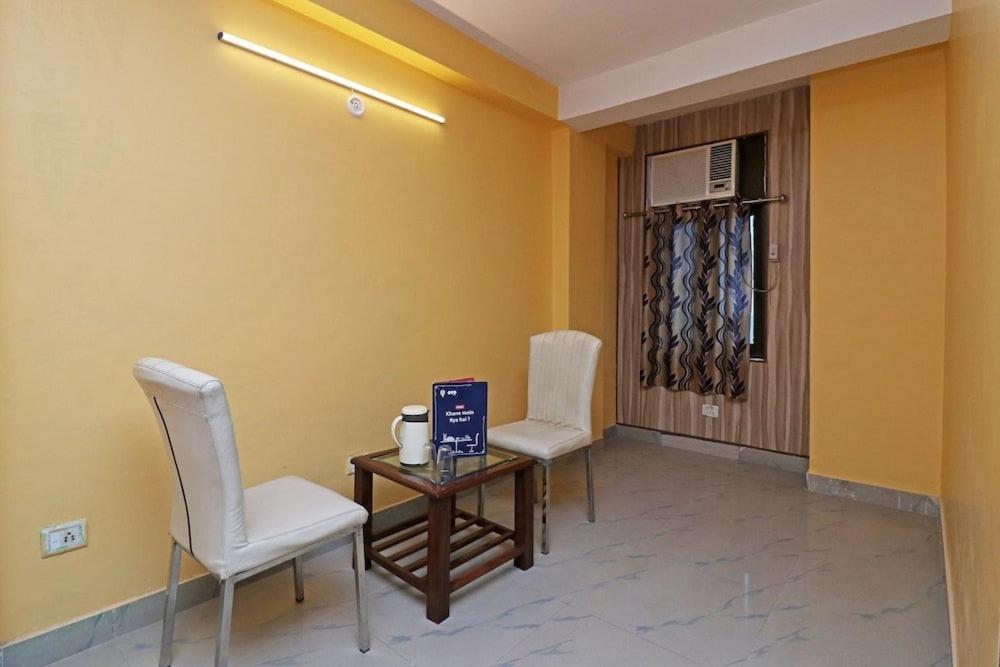 Airport Hotel Runway New Delhi Buitenkant foto